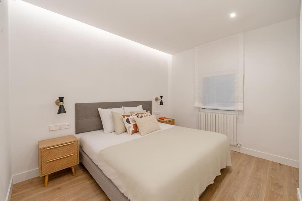 Centro XIV Calle Mayor 3Br 3Bh Leilighet Madrid Eksteriør bilde