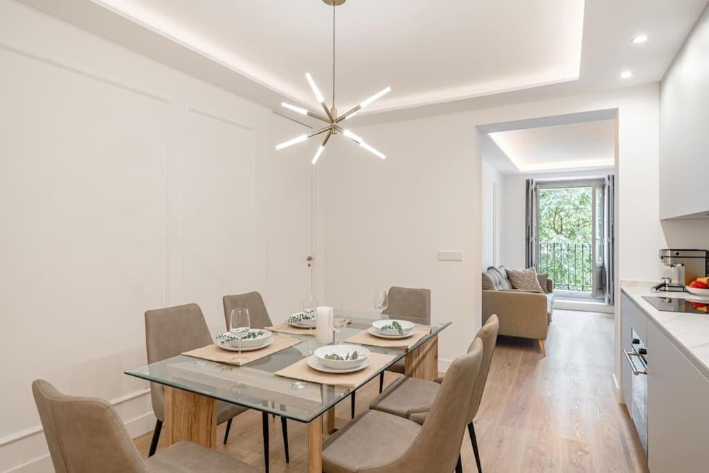 Centro XIV Calle Mayor 3Br 3Bh Leilighet Madrid Eksteriør bilde